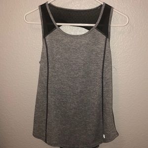 Gray tank top
